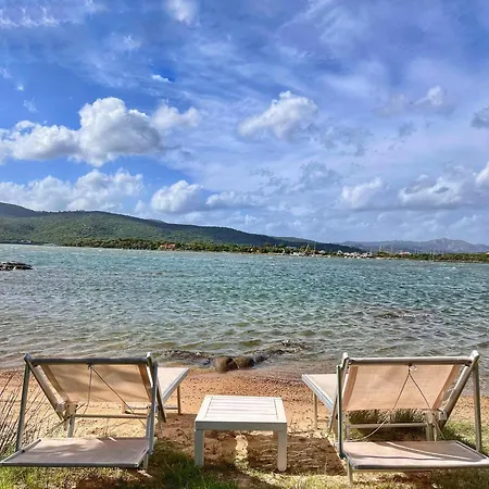 House On The - Villa Porto Rotondo