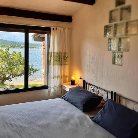 House On The - Villa *