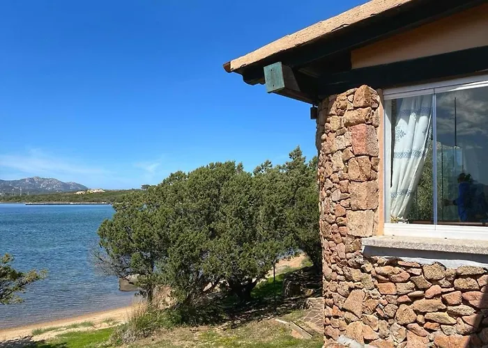 Villa House On The - *