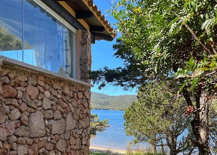 House On The - Villa