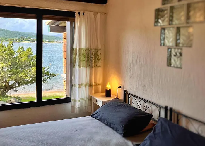 House On The - Villa *