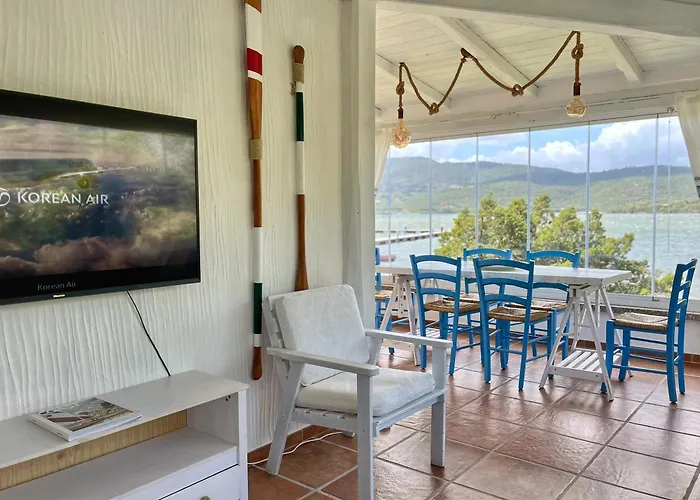 Villa House On The - Porto Rotondo